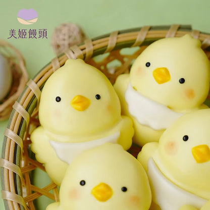 圍兜兜小雞鮮乳造型饅頭