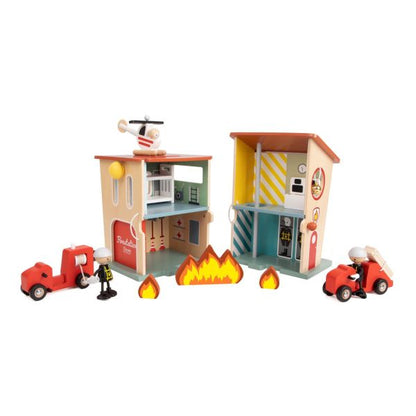【德國Classic world客來喜經典木玩】木製小屋｜消防救援中心 Fire Station